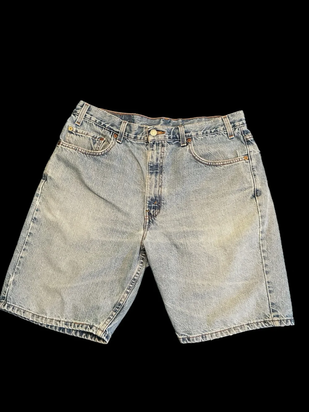 Vintage Y2K Levi's Light Blue Denim Men’s Shorts, size 36